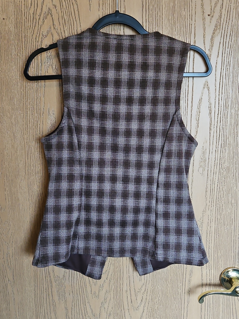 Iris Brown Plaid Vest - Picture 2 of 7